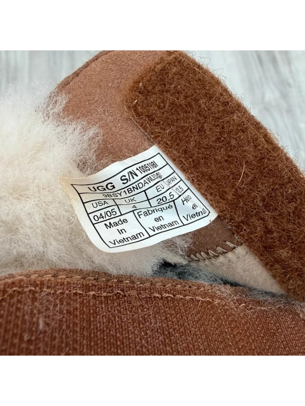 UGG Caden Suede Infant Booties